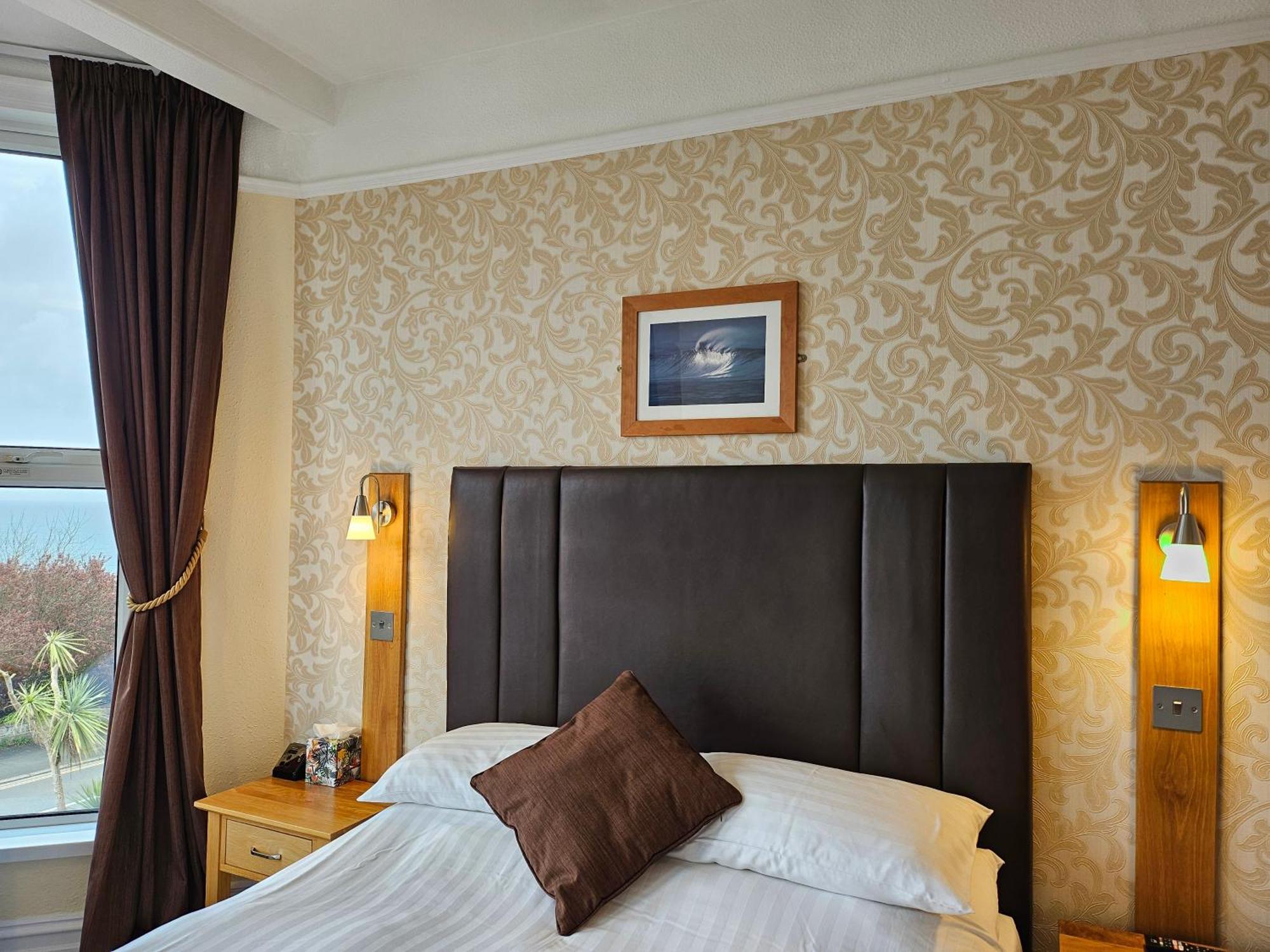 Geckos Rest Bed & Breakfast New Quay Dış mekan fotoğraf